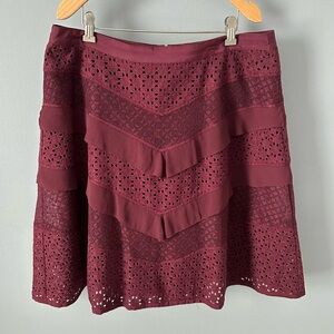 Banana Republic Burgundy Eyelet Mixed Material A-line Knee Length Skirt, sz 14